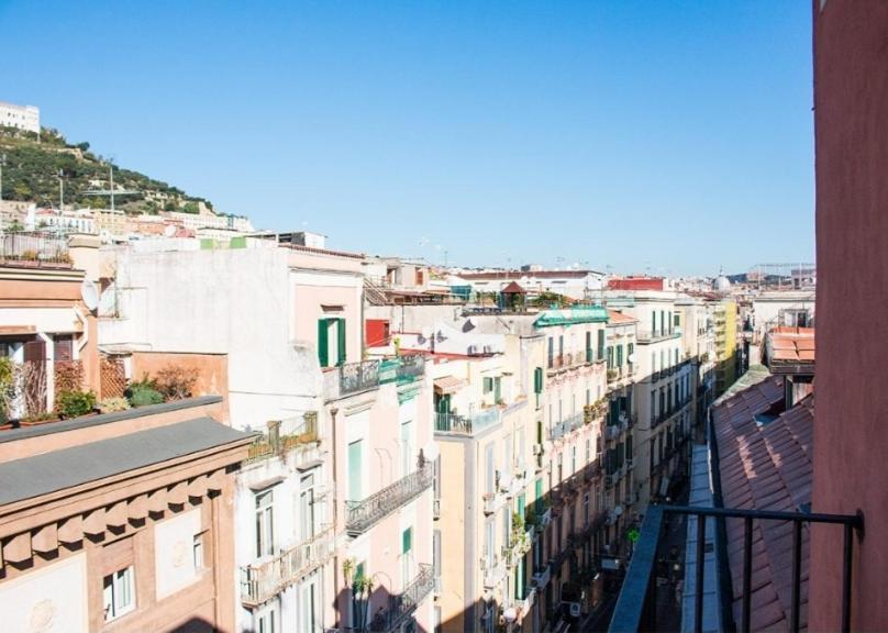 Barbaja Suites In Street Toledo 205 Naples Luaran gambar